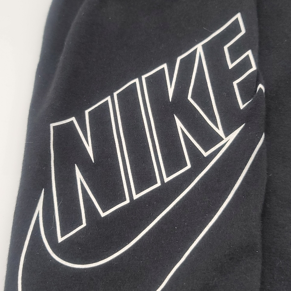 Nike Women's Sportswear Leg a See Leggings, Black, Small - Picture 6 of 10